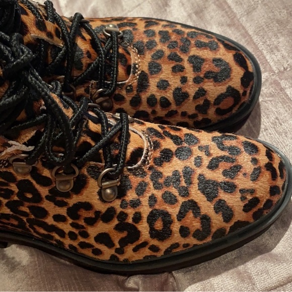 RARE leopard Timberland work boots - Picture 6 of 9